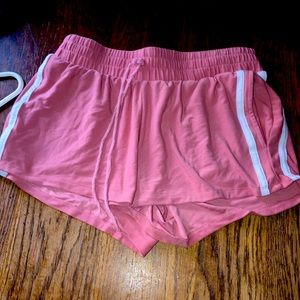 pink shorts